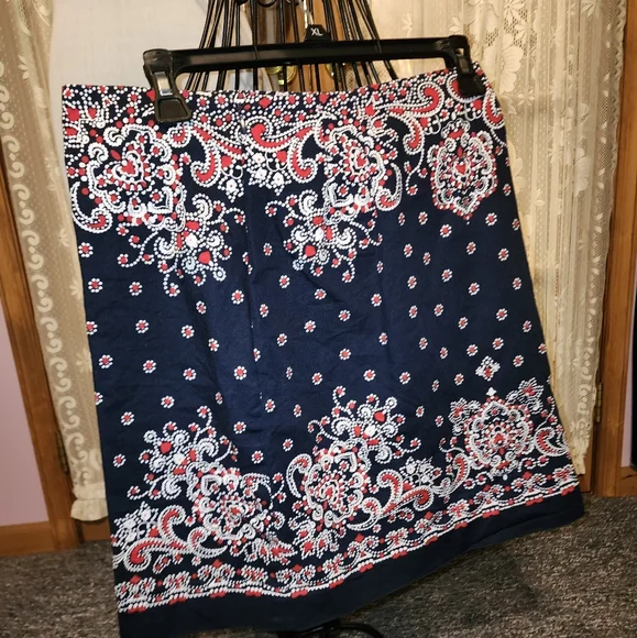 Talbots Size 4 Flower Skirt of Blue - Picture 1 of 4